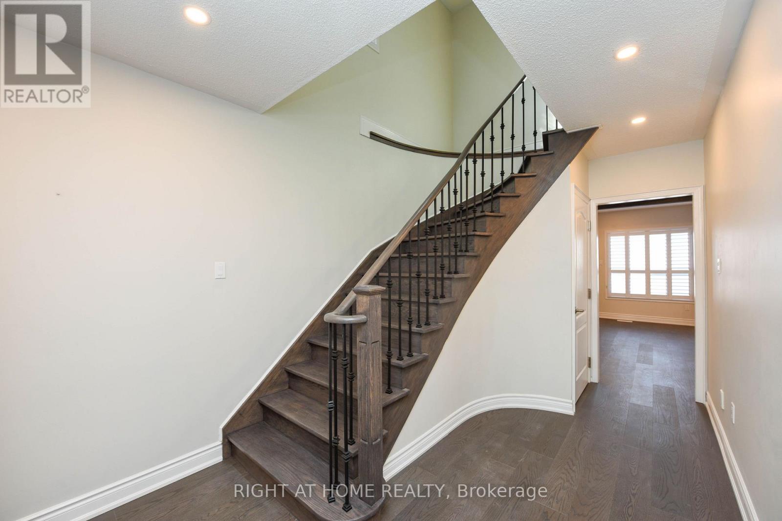 903 Blyleven Boulevard, Mississauga, ON