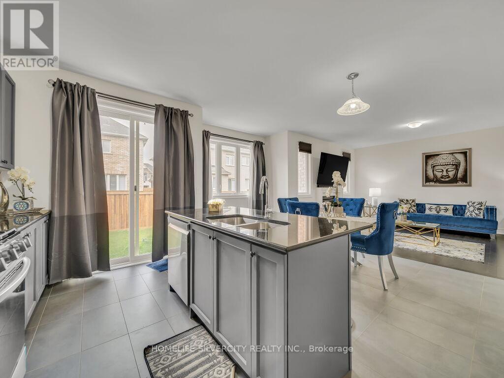 15 Puffin Crescent, Brampton, ON