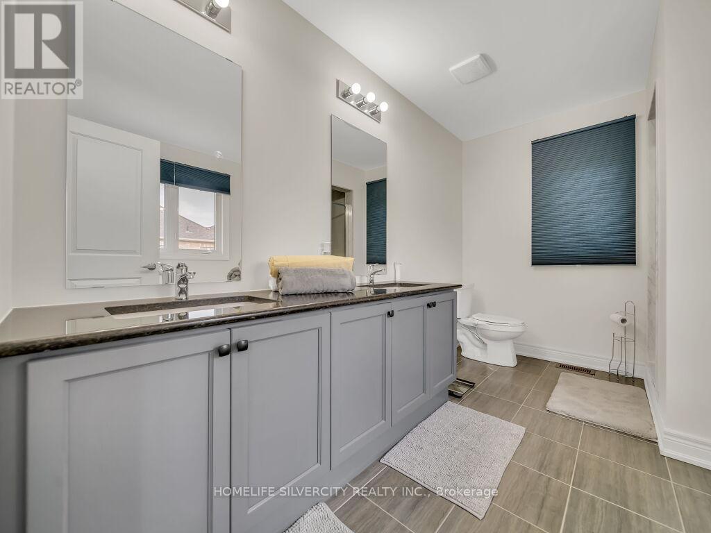 15 Puffin Crescent, Brampton, ON