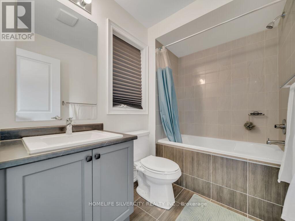 15 Puffin Crescent, Brampton, ON