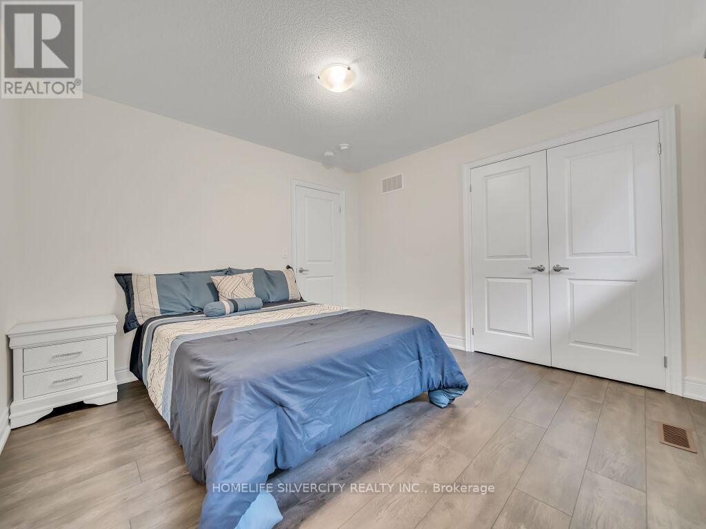 15 Puffin Crescent, Brampton, ON