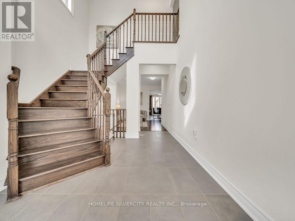 15 Puffin Crescent, Brampton, ON