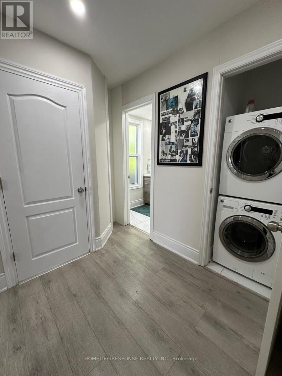 88 Shelby Avenue, Hamilton, ON