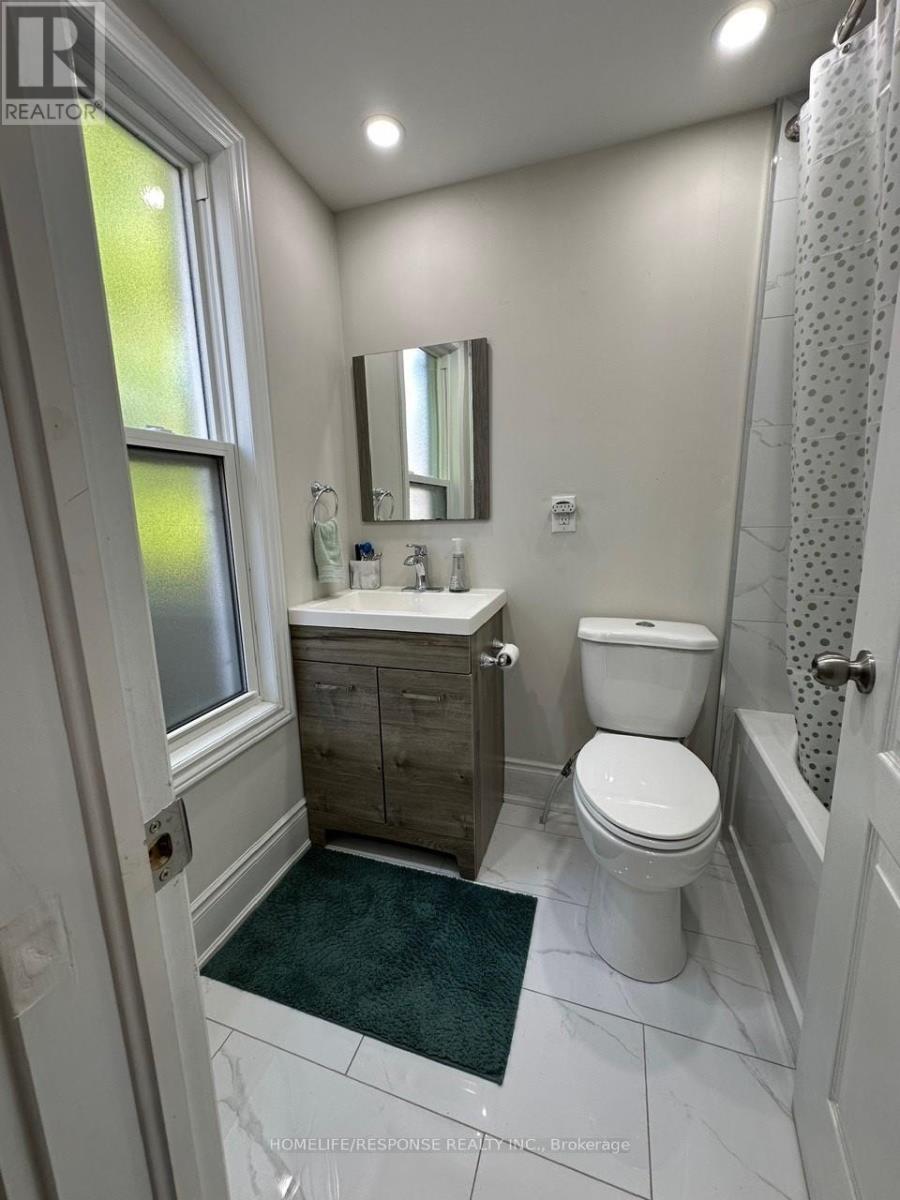 88 Shelby Avenue, Hamilton, ON