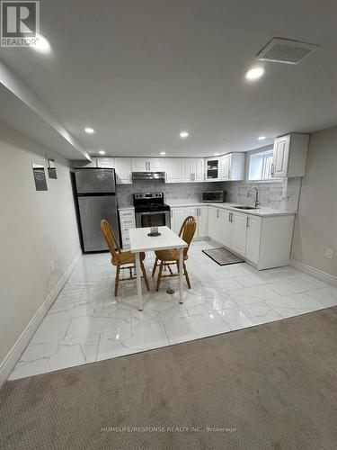 88 Shelby Avenue, Hamilton, ON 