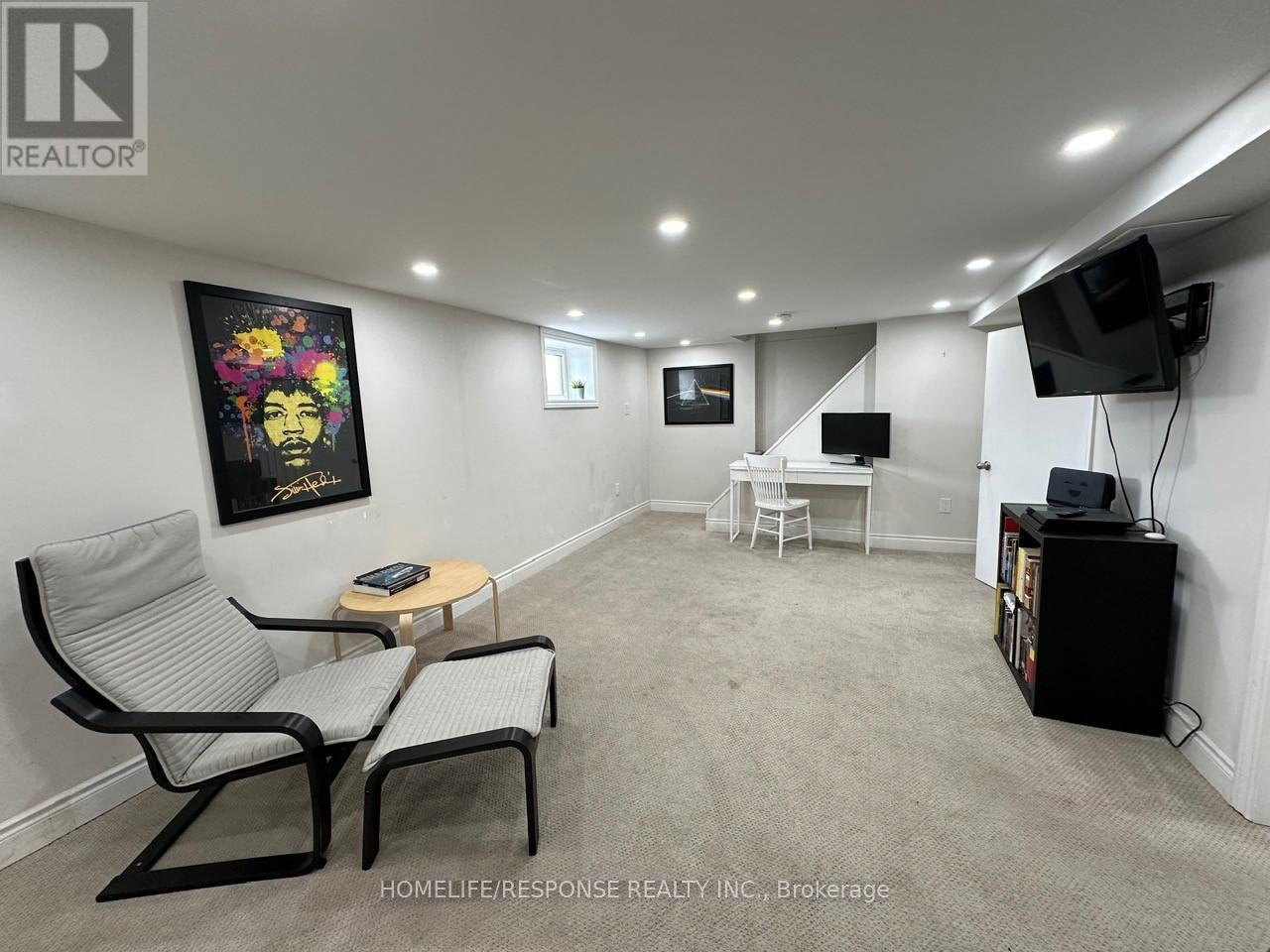 88 Shelby Avenue, Hamilton, ON