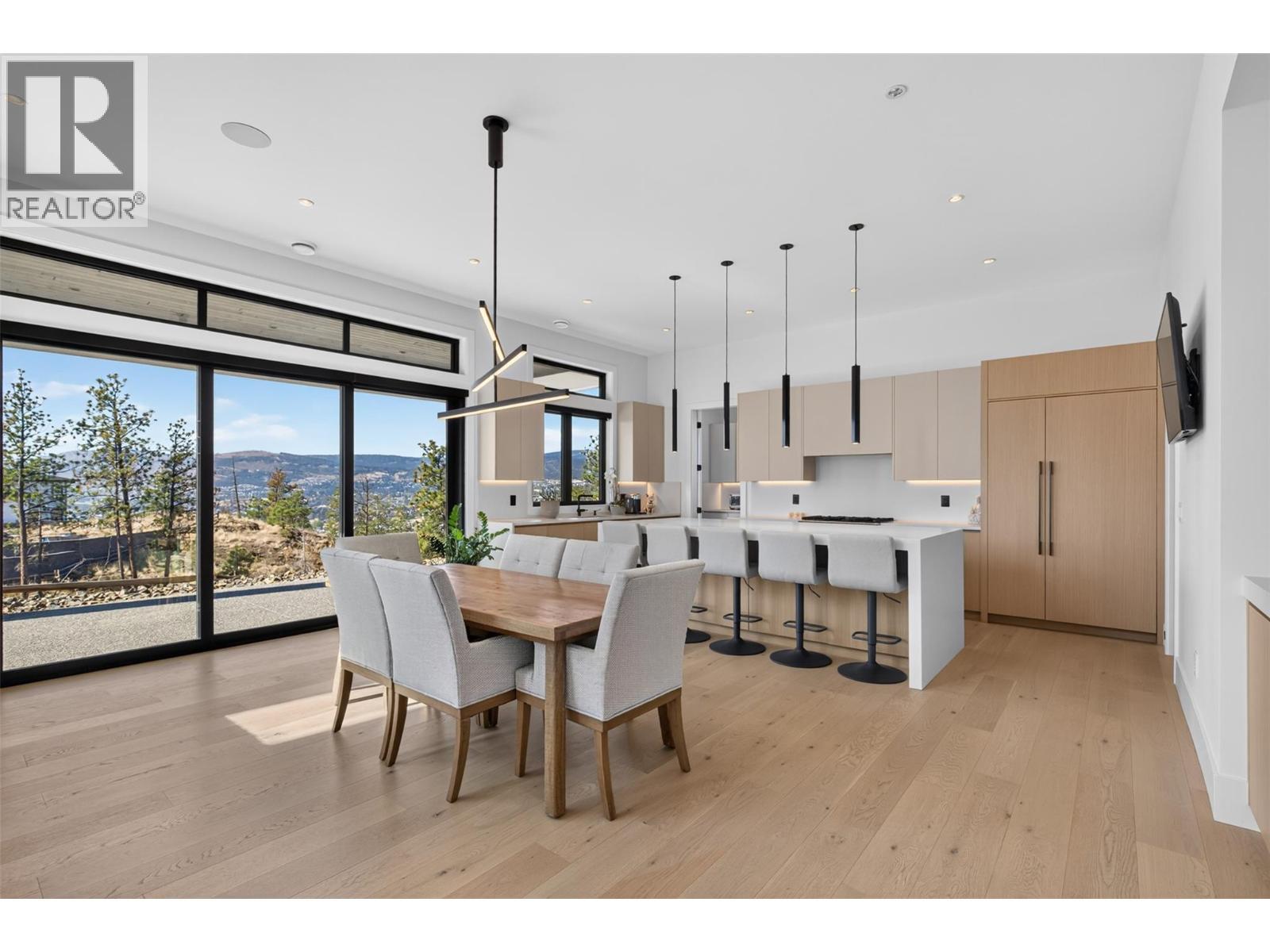 1561 Cabernet Court, West Kelowna, BC