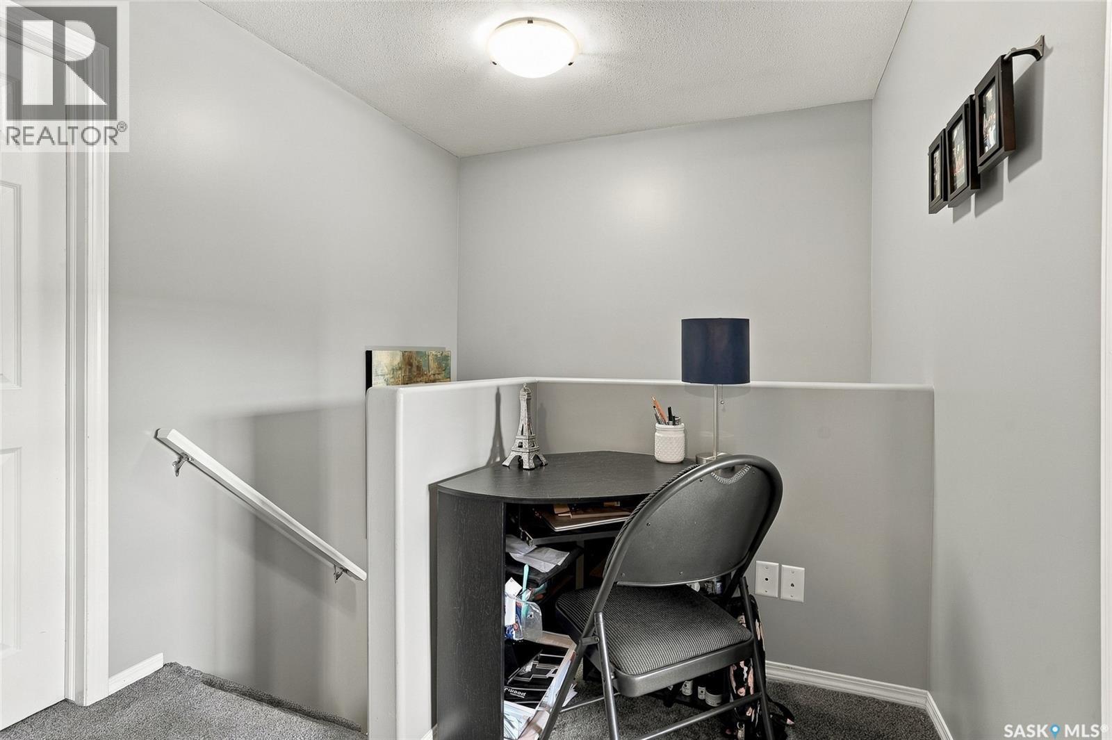8 300 Maccormack Road, Martensville, SK