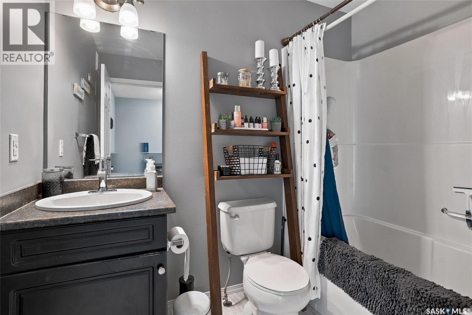 8 300 Maccormack Road, Martensville, SK