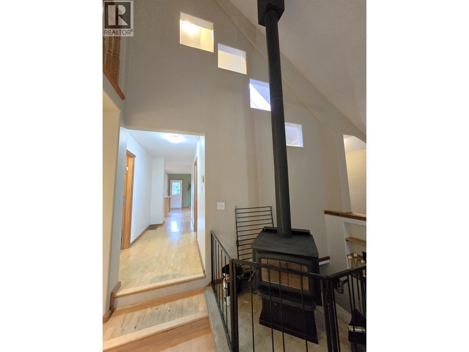 5024 Agar Avenue, Terrace, BC