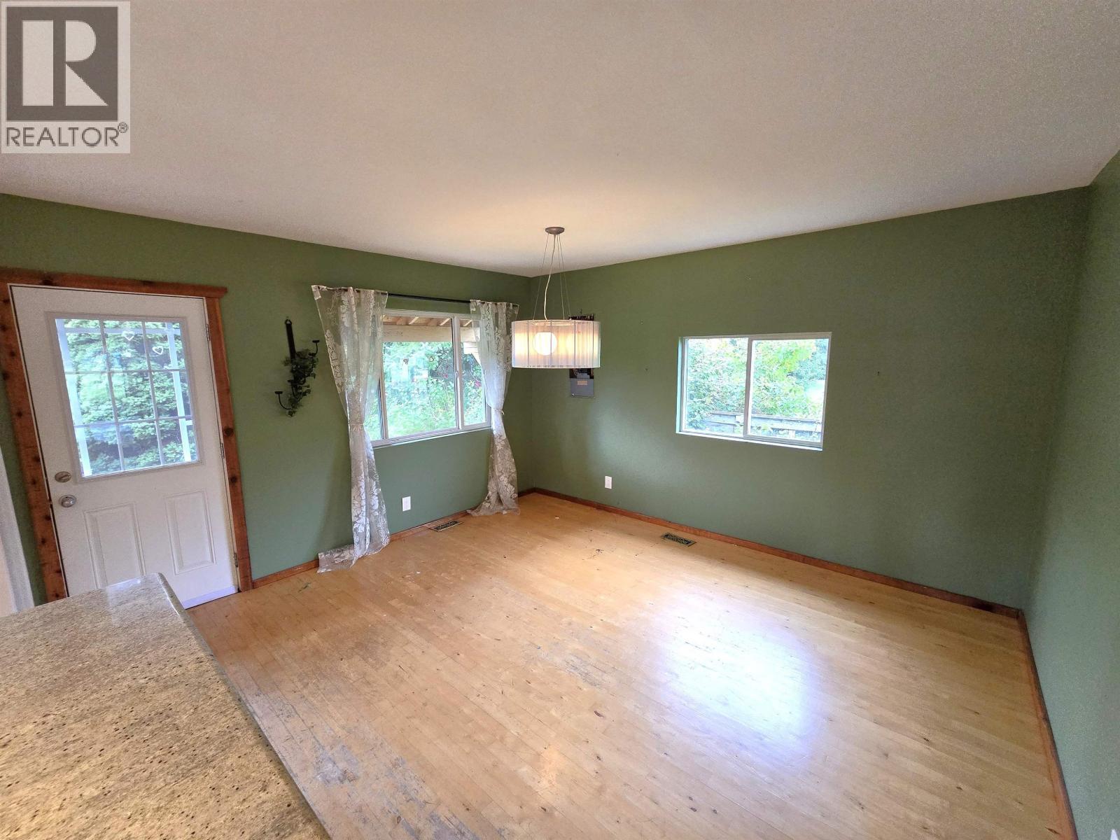 5024 Agar Avenue, Terrace, BC