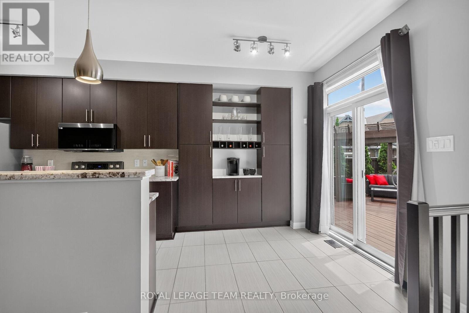 111 Hawkeswood Drive, Ottawa, ON