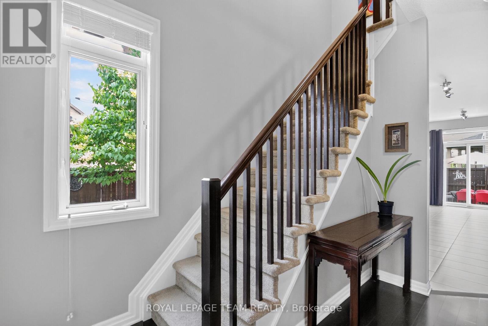 111 Hawkeswood Drive, Ottawa, ON