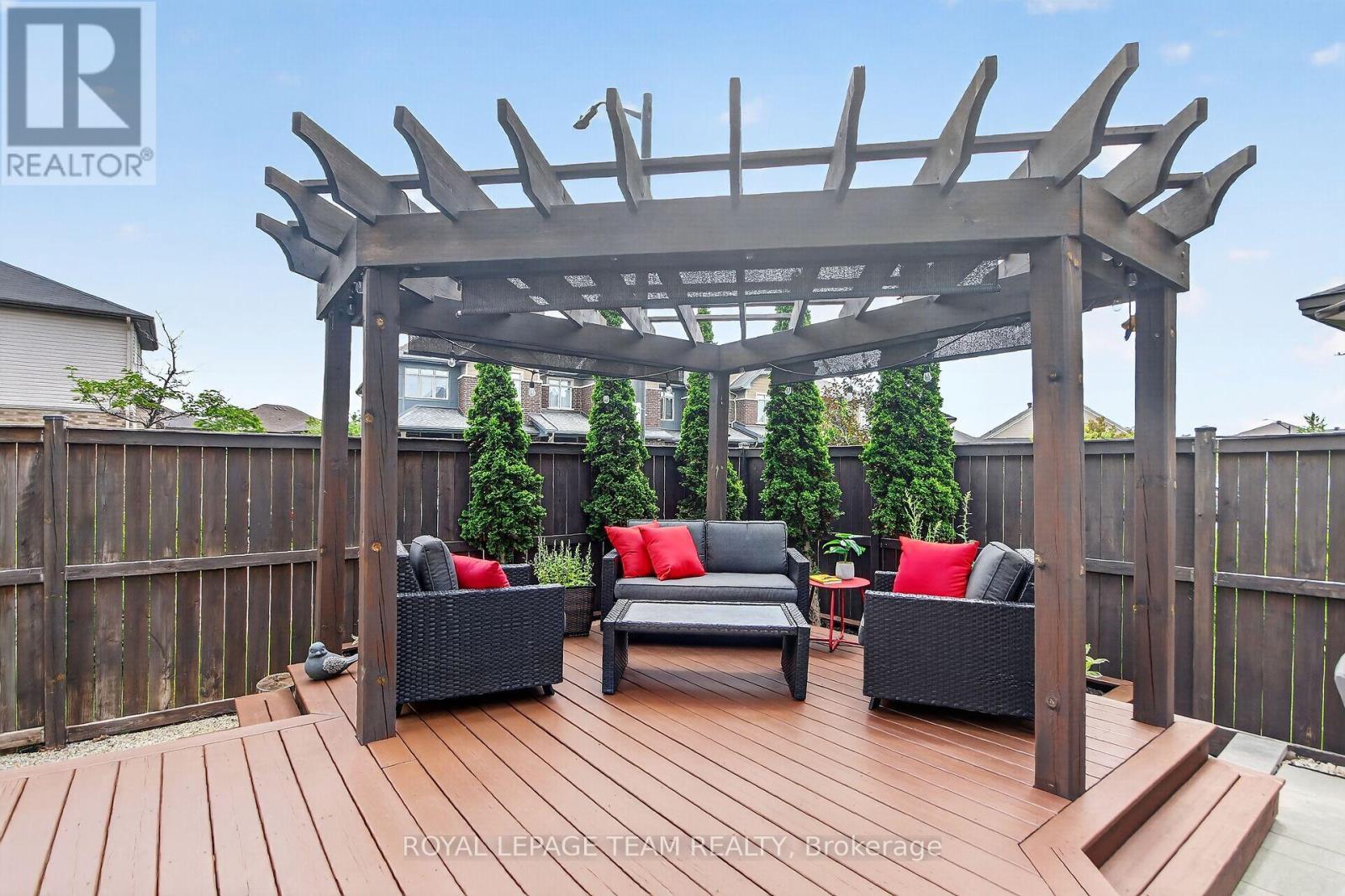 111 Hawkeswood Drive, Ottawa, ON