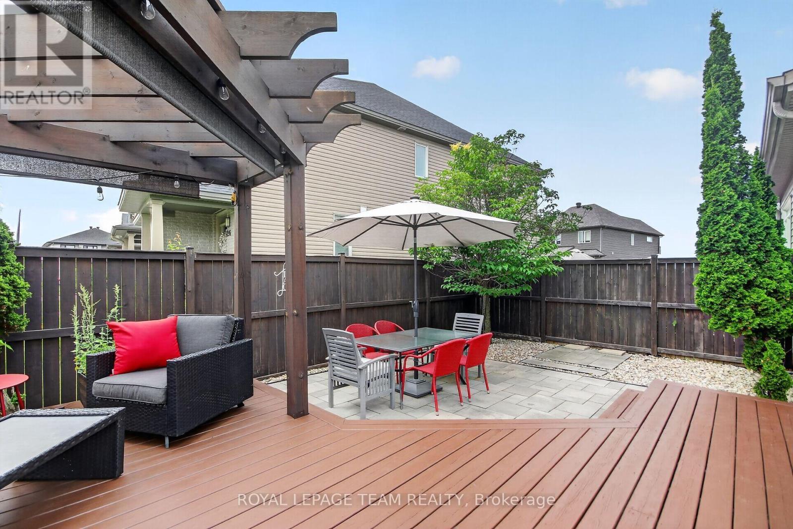 111 Hawkeswood Drive, Ottawa, ON