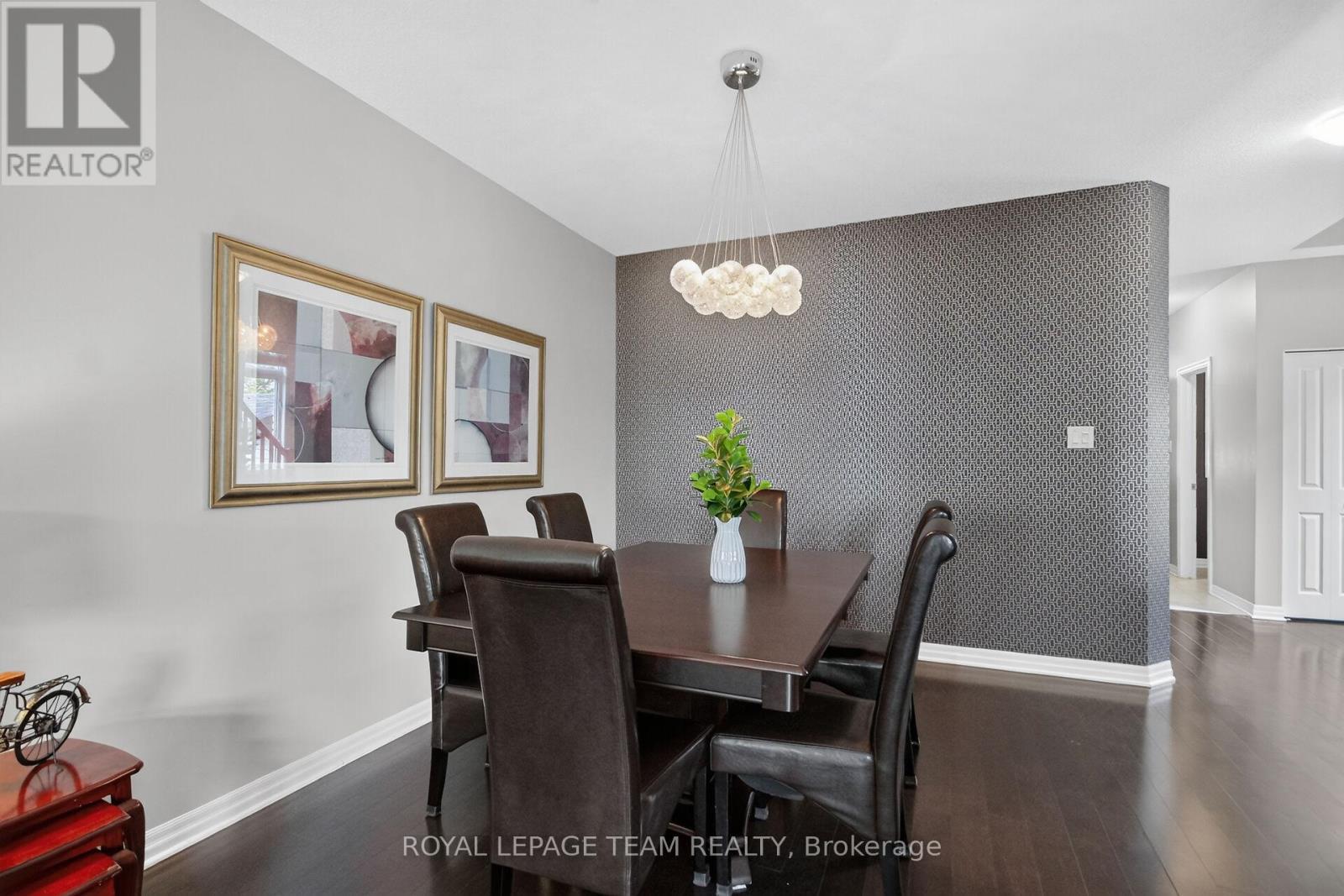 111 Hawkeswood Drive, Ottawa, ON