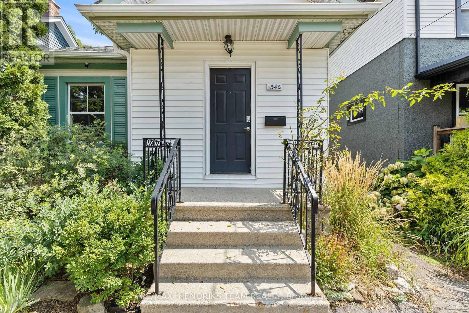134 1/2 York Street, St. Catharines (Downtown), ON