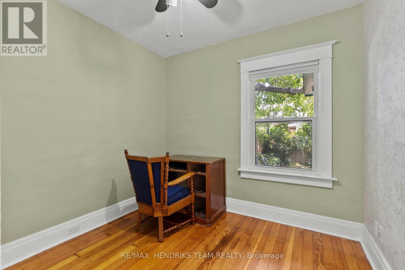 134 1/2 York Street, St. Catharines (Downtown), ON