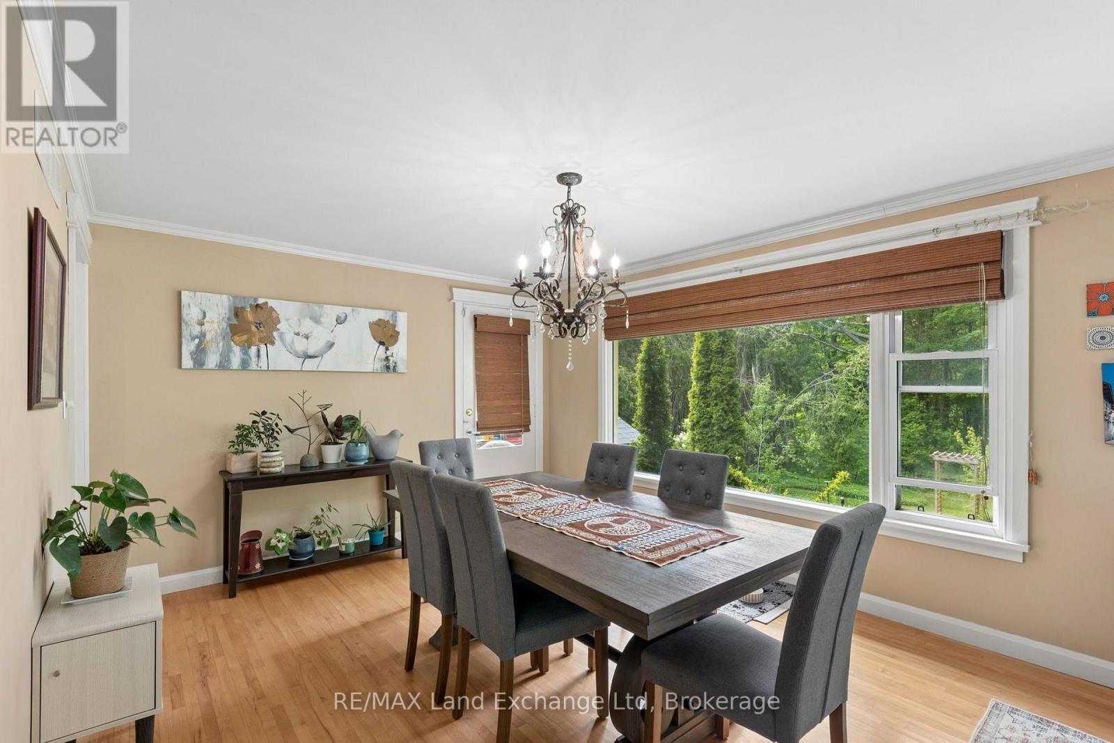 836 Victoria Street, Midland, ON