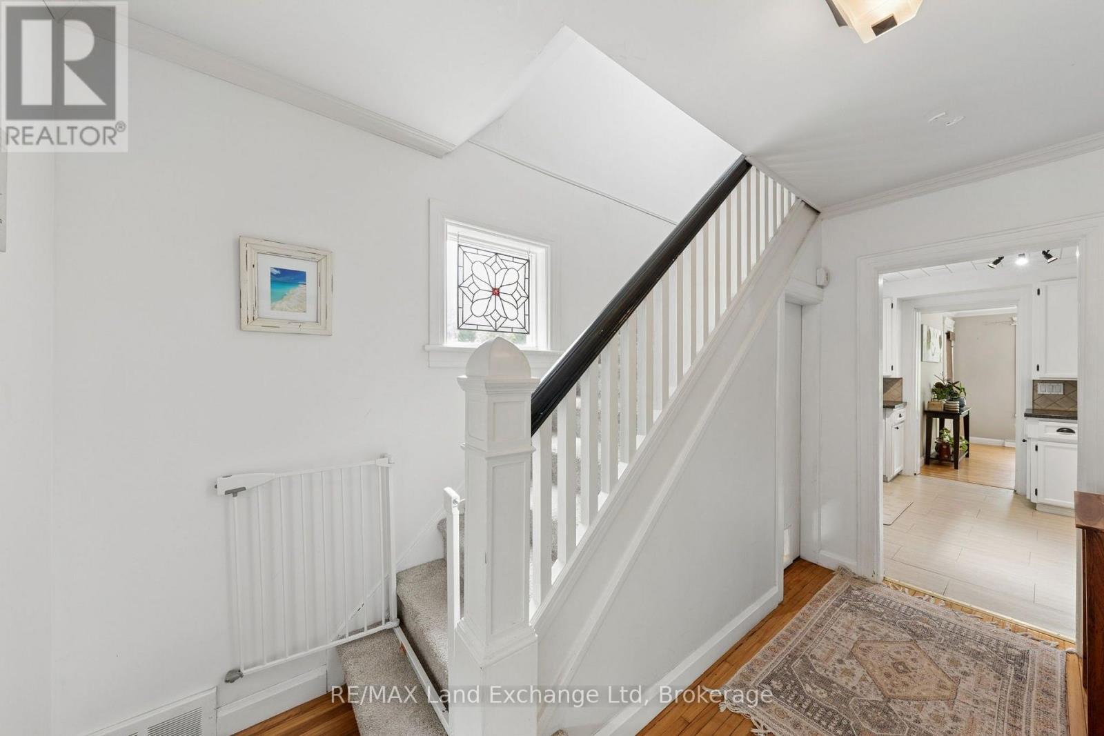 836 Victoria Street, Midland, ON