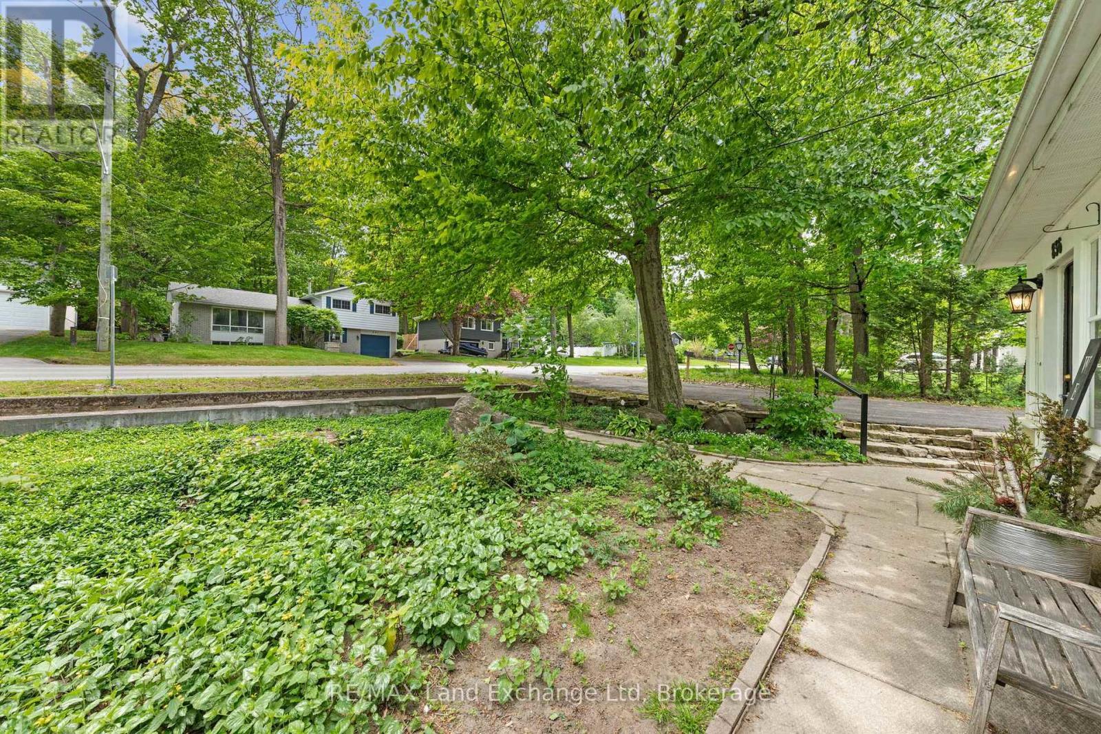 836 Victoria Street, Midland, ON