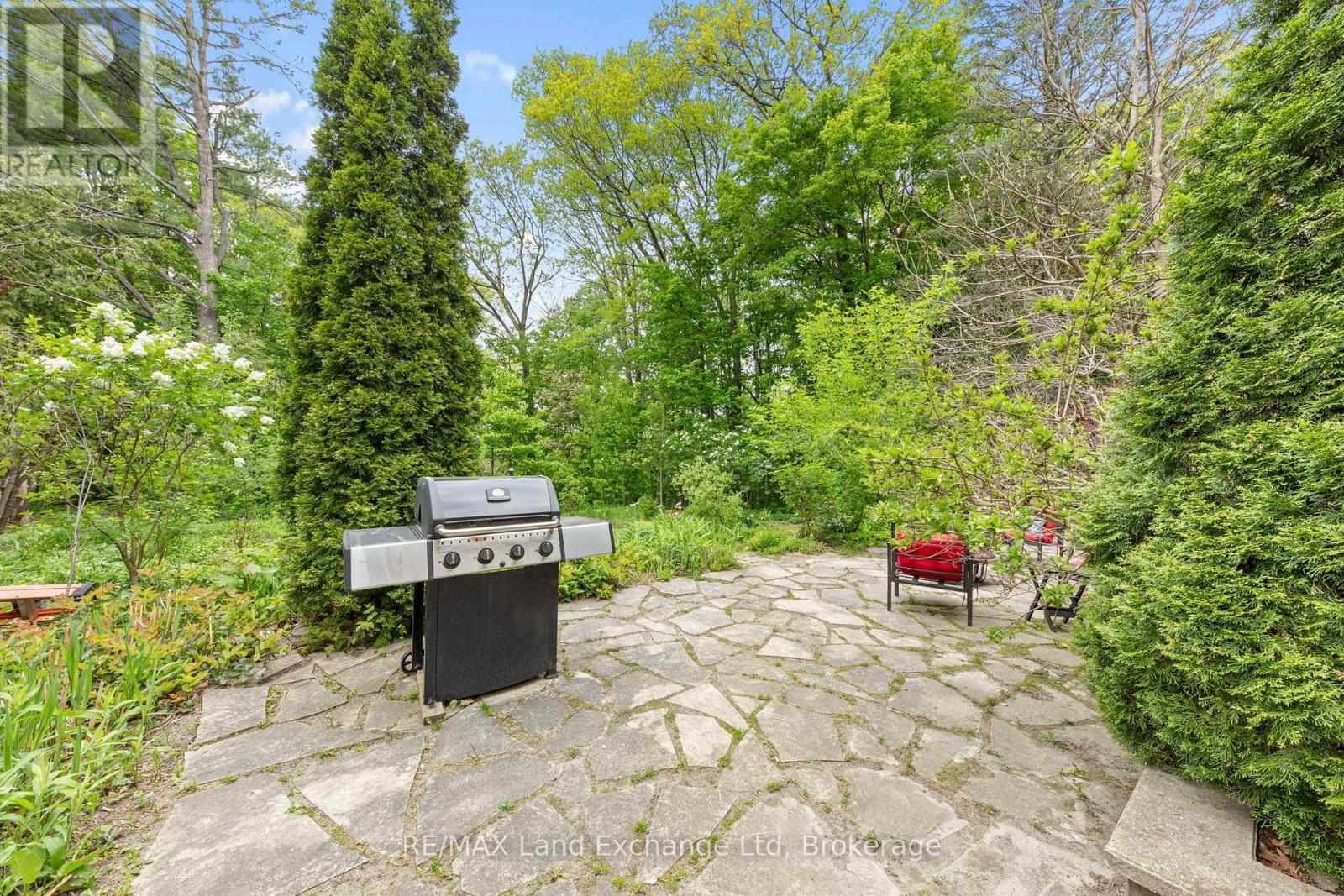 836 Victoria Street, Midland, ON