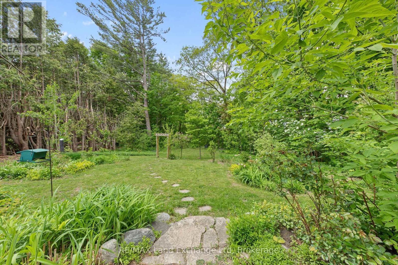 836 Victoria Street, Midland, ON