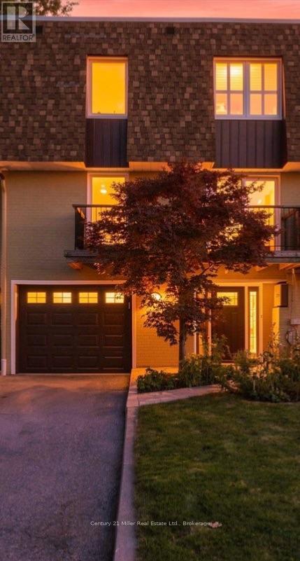 staged by photographer - 37 Tulip Street, Oakville (Br Bronte), ON