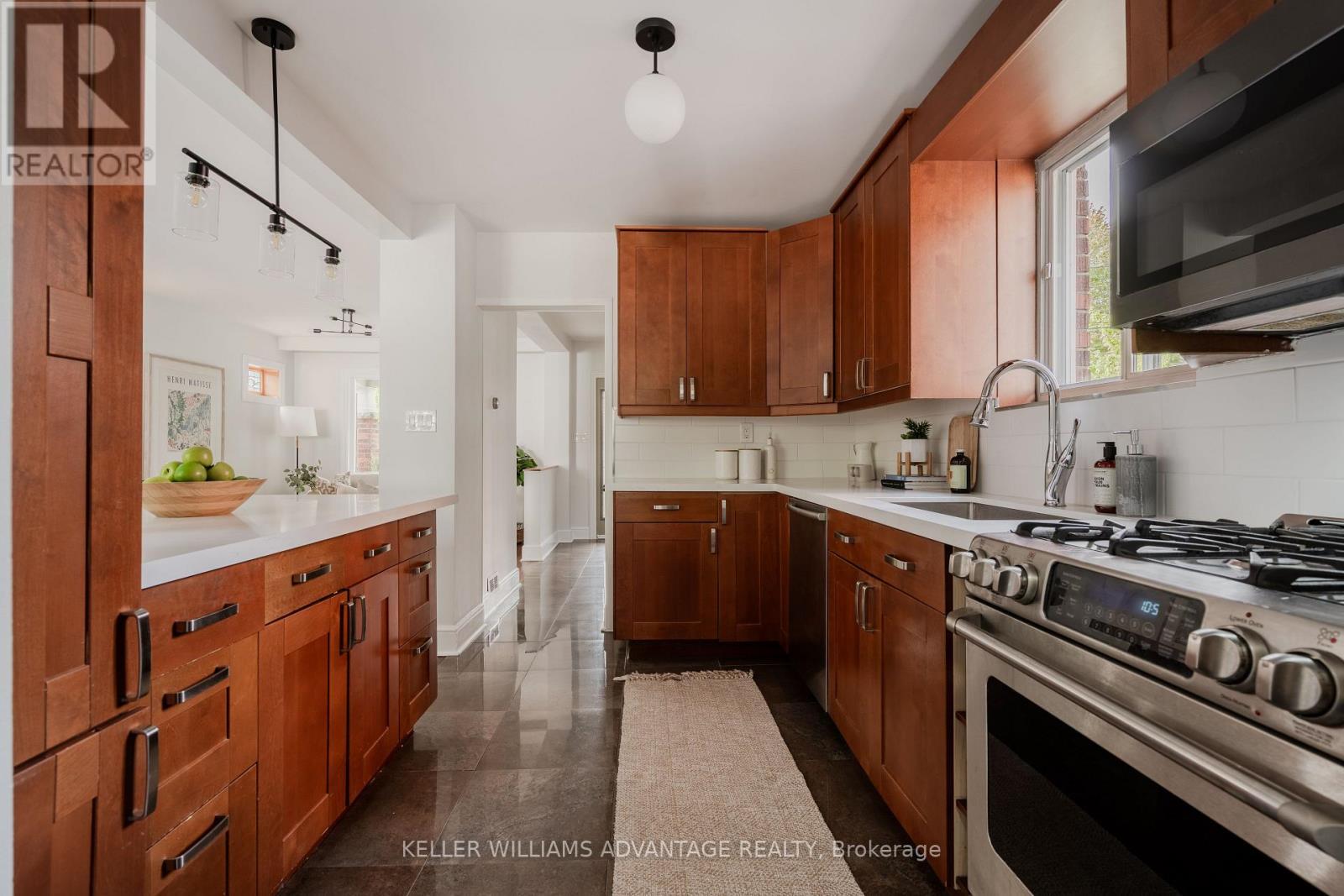 5 Hemlock Avenue, Toronto, ON