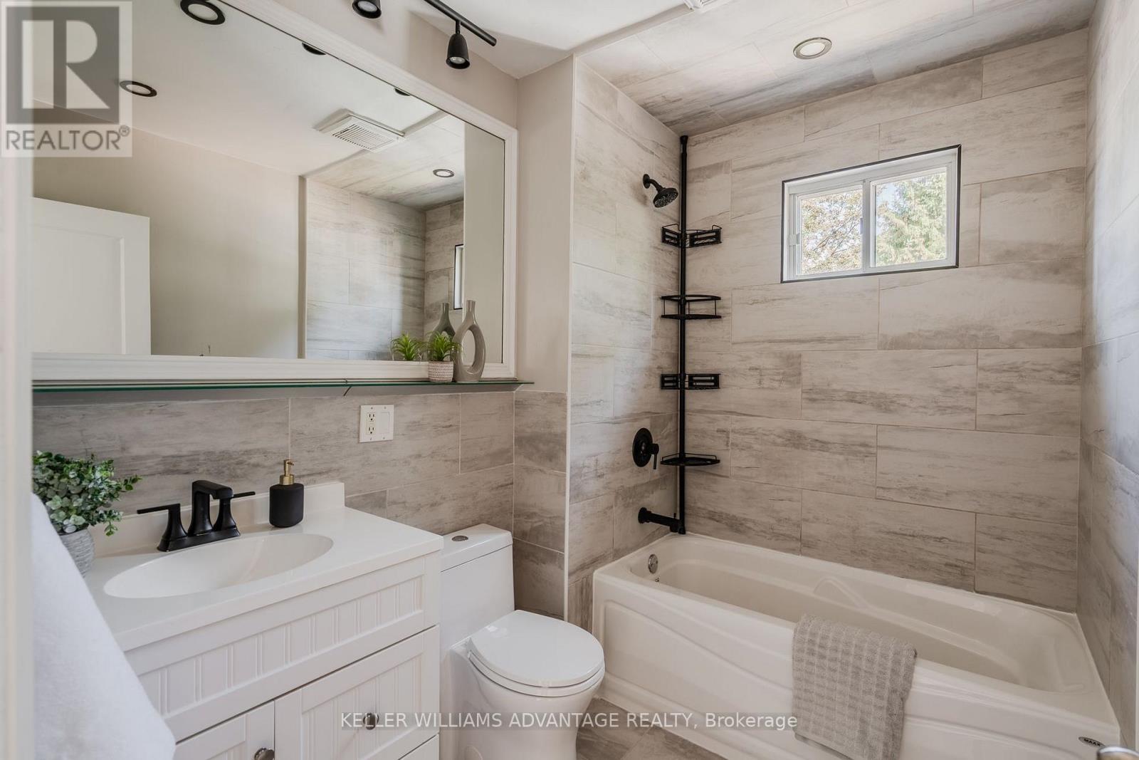 5 Hemlock Avenue, Toronto, ON