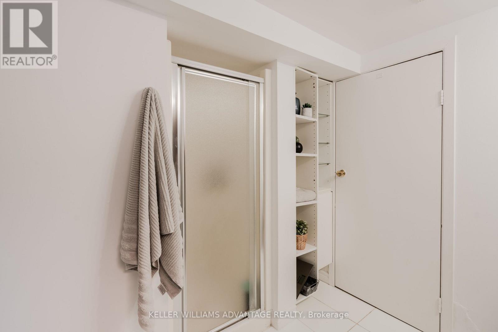5 Hemlock Avenue, Toronto, ON