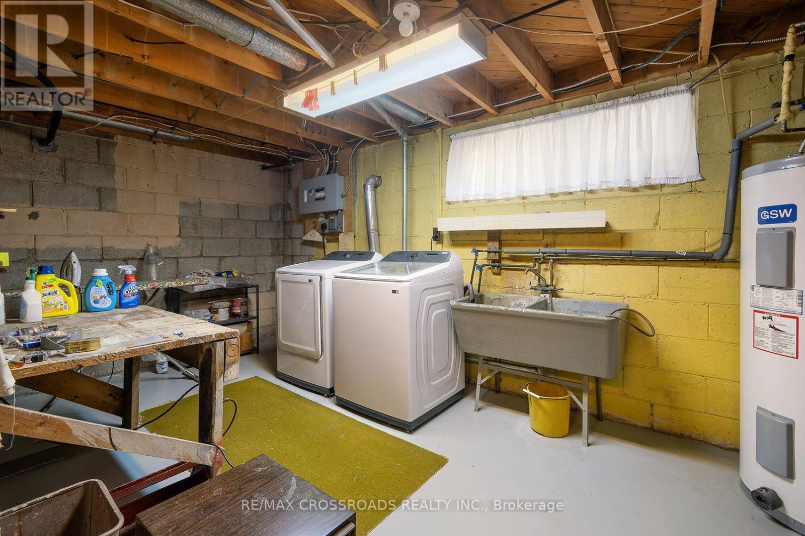 887 Brimorton Drive, Toronto, ON
