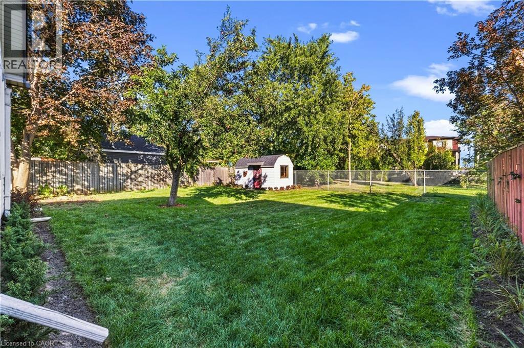 5 Herbert Court, Stoney Creek, ON