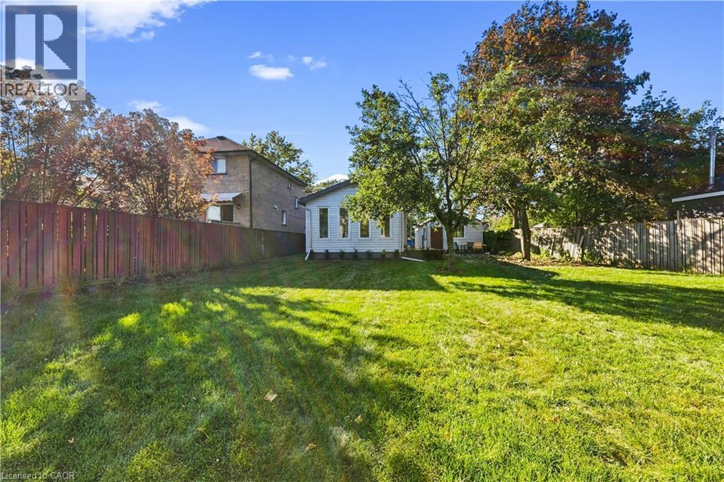 5 Herbert Court, Stoney Creek, ON
