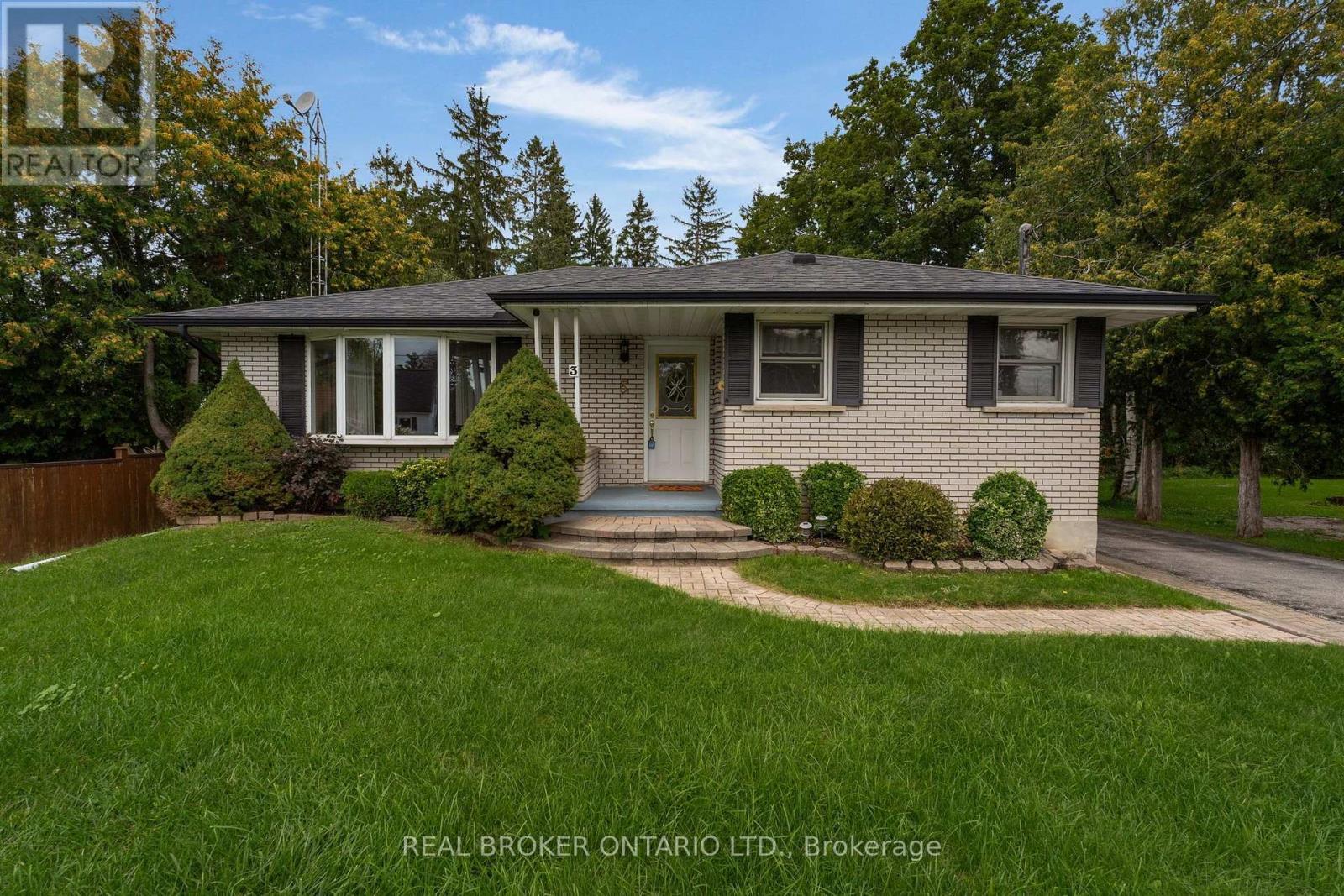 3 Robert Street, Essa, ON