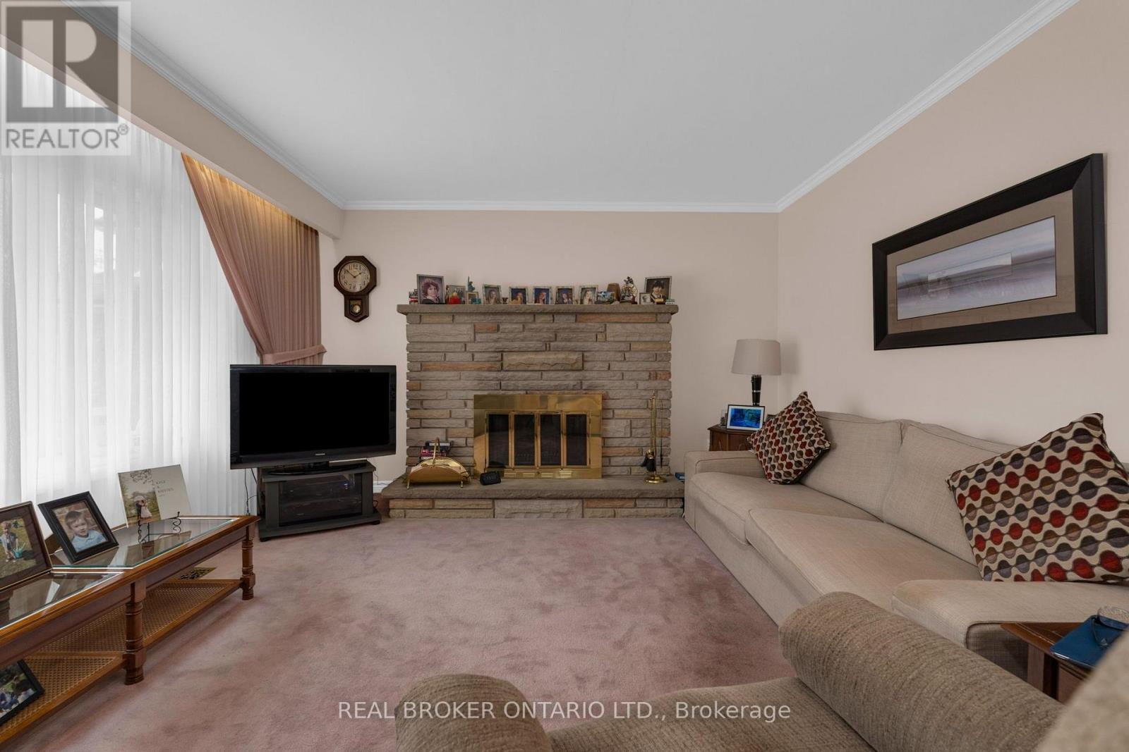 3 Robert Street, Essa, ON