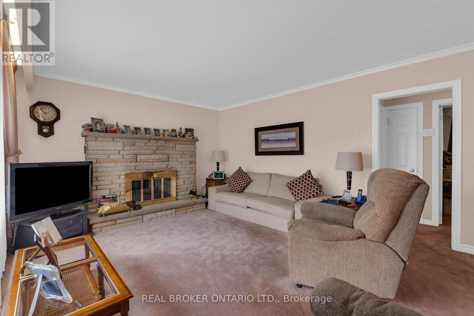 3 Robert Street, Essa, ON