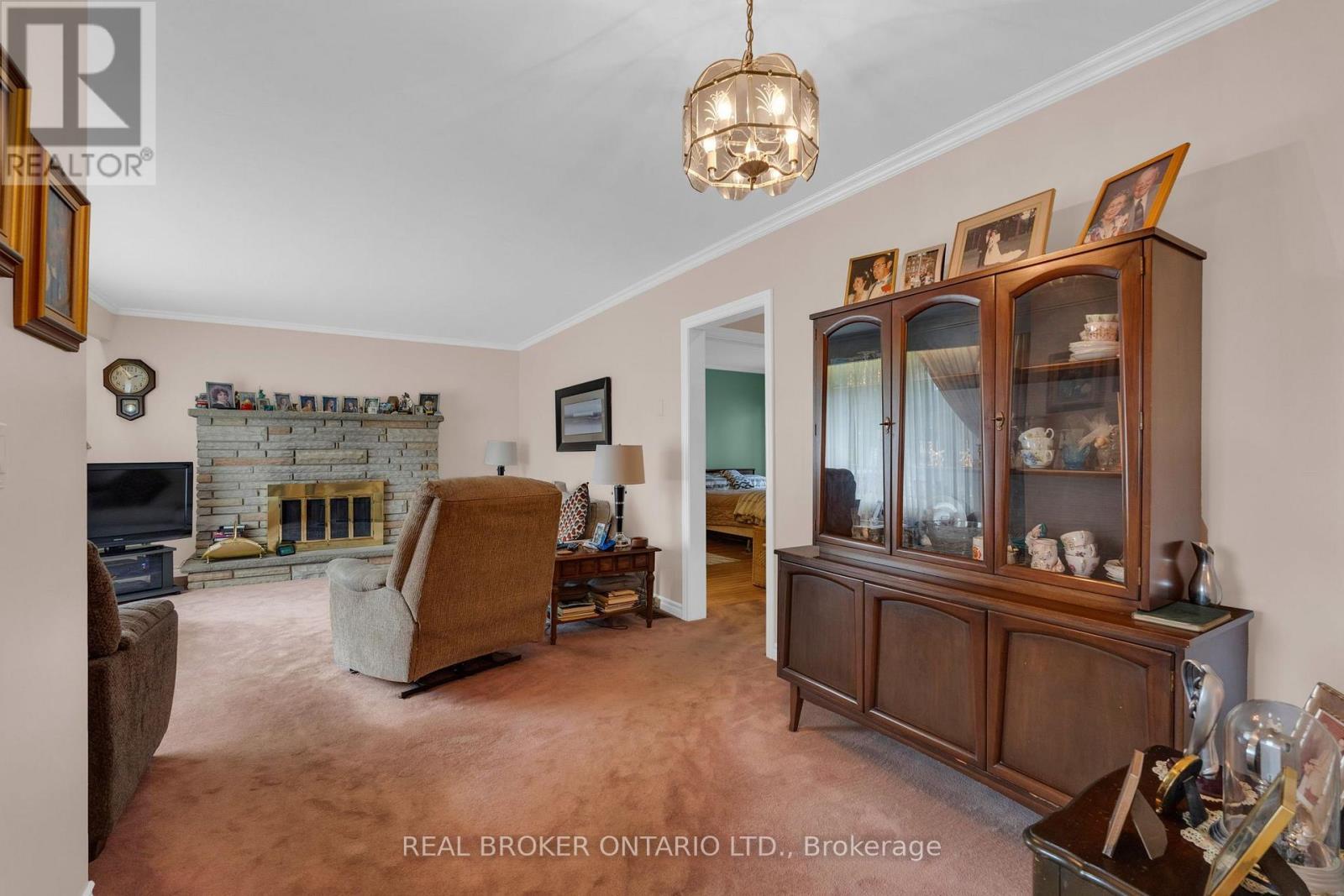 3 Robert Street, Essa, ON
