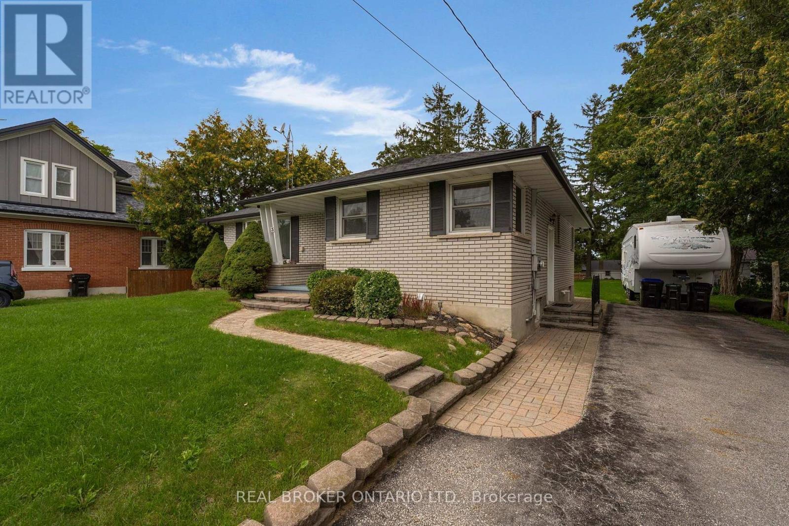 3 Robert Street, Essa, ON