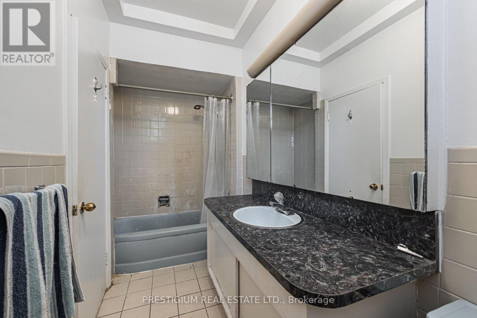 75 Stormont Avenue, Toronto, ON