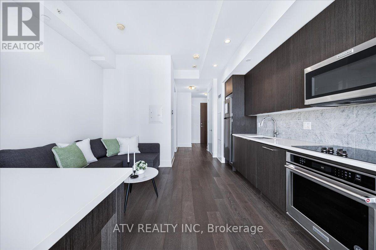Uph03 - 38 Iannuzzi Street, Toronto, ON