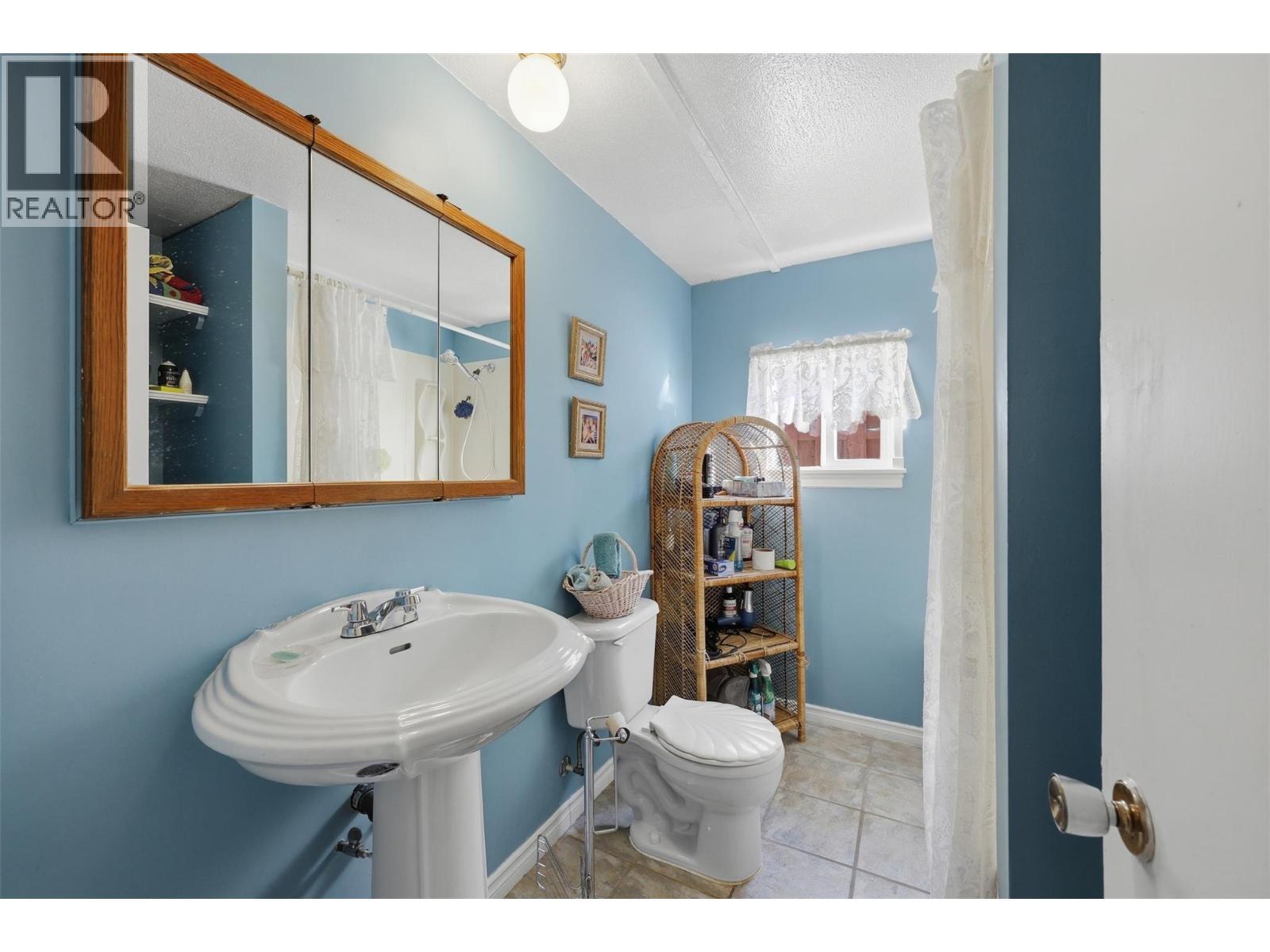 749 Klahanie Drive, Kamloops, BC