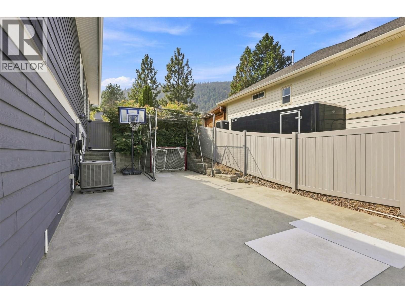 2955 Kicking Horse Drive, Kamloops, BC