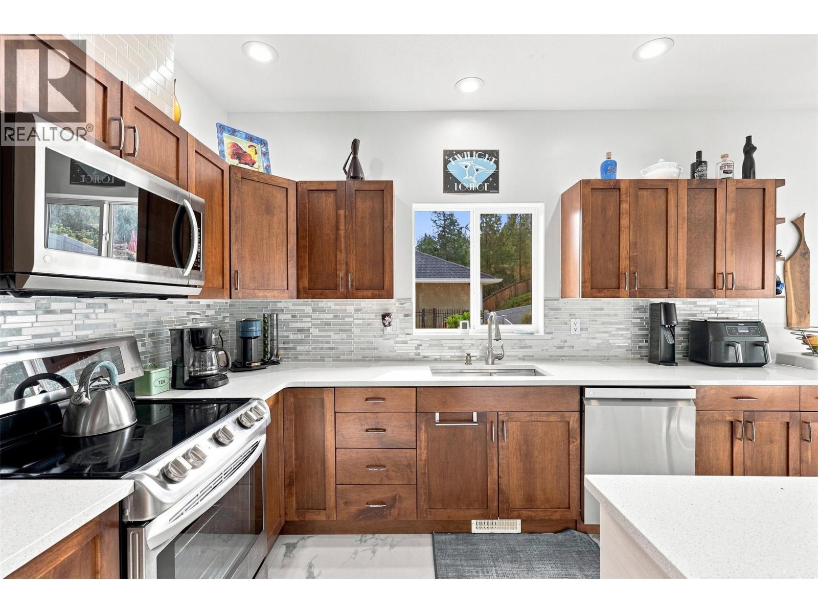 2955 Kicking Horse Drive, Kamloops, BC