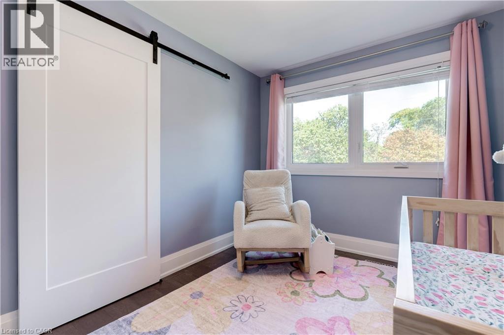 296 Kent Crescent, Burlington, ON