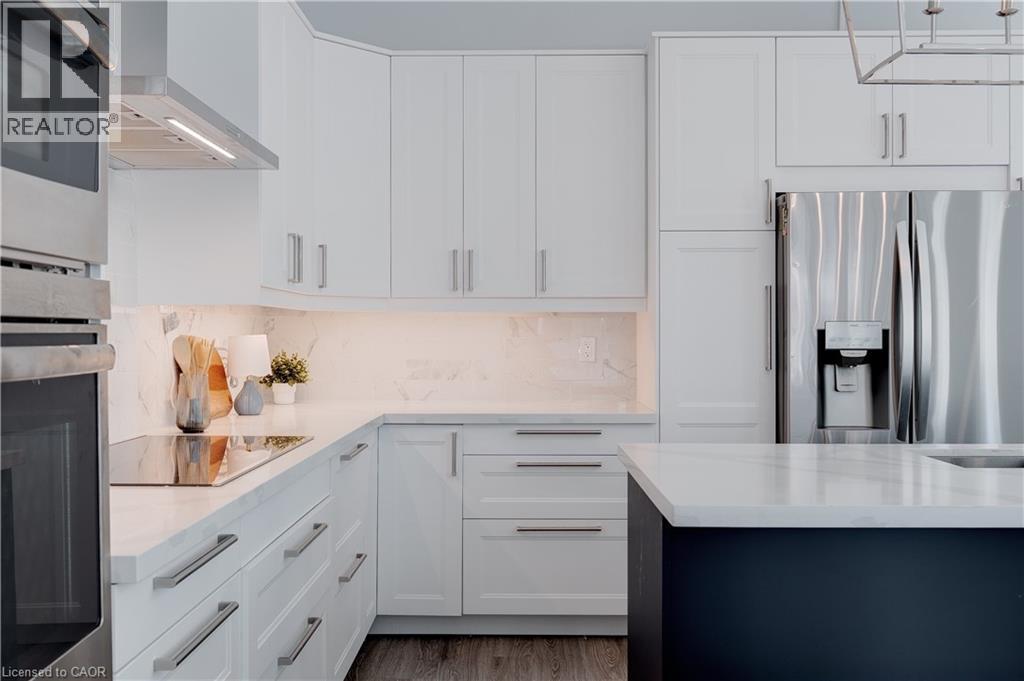 296 Kent Crescent, Burlington, ON