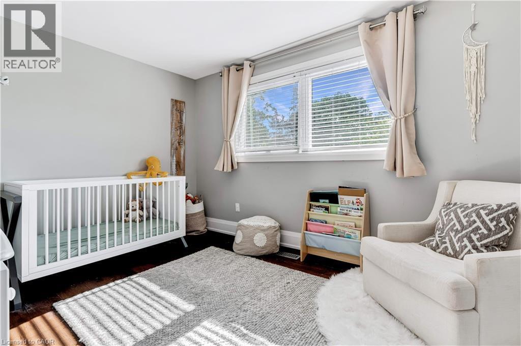 296 Kent Crescent, Burlington, ON