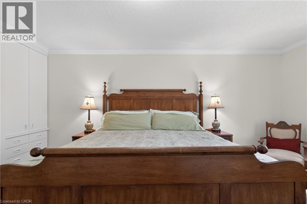 1347 Brookstar Drive, Oakville, ON