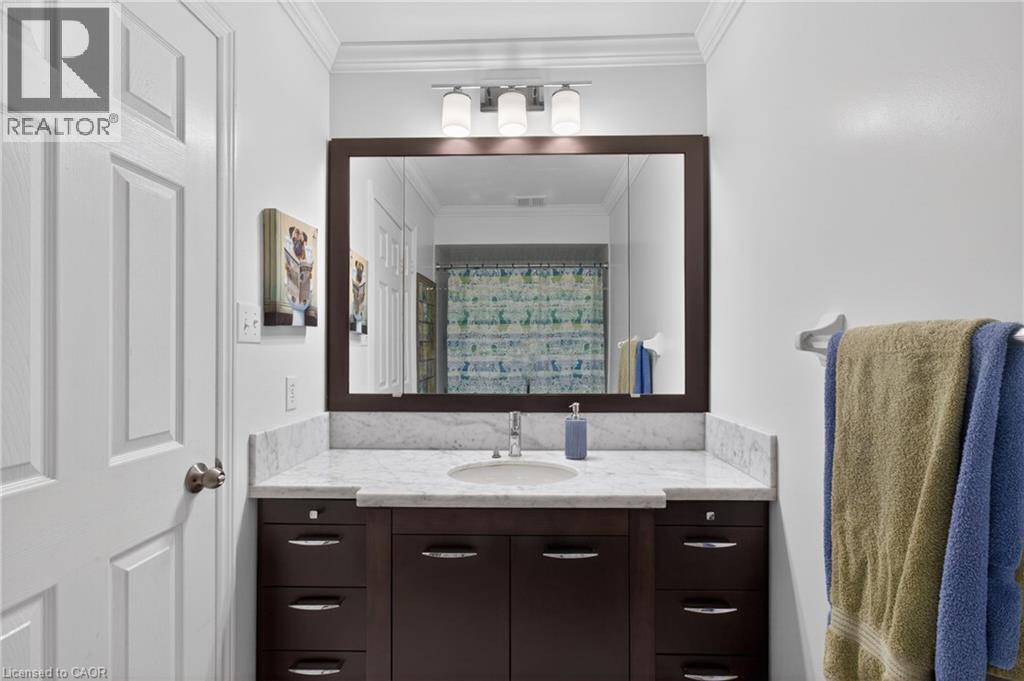 1347 Brookstar Drive, Oakville, ON