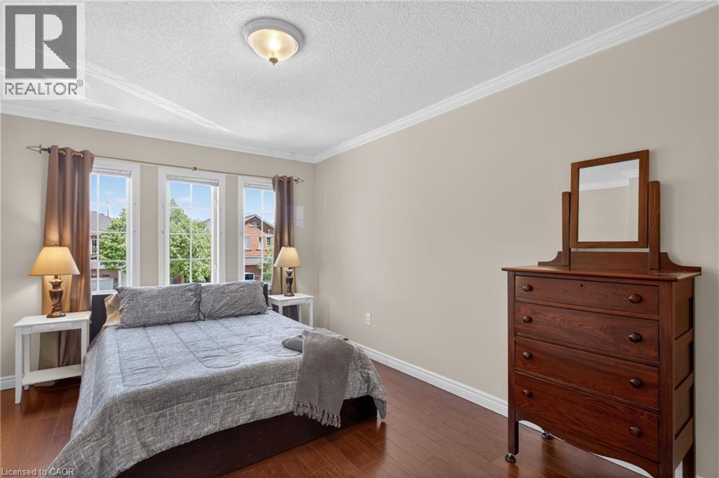 1347 Brookstar Drive, Oakville, ON